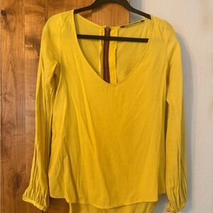 Zara Yellow V-Neck Long-Sleeve Blouse